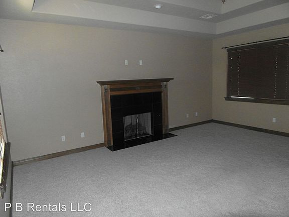 3rd image of 3603 NE Willow Way