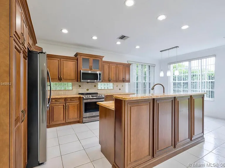 12375 NW 10th Dr #B-1 — Photo 9