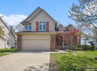 5913 Lafayette Ln, Ann Arbor, MI 48103