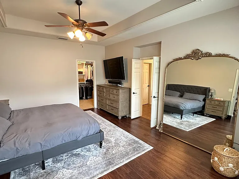 200 Grey Eagle Dr — Photo 18