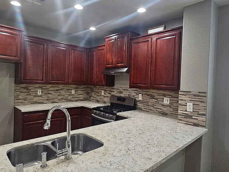 5796 Bridgecross Dr #1 — Photo 34