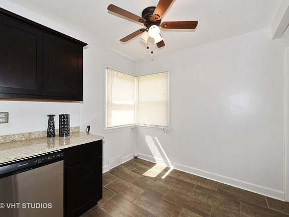 5th image of 1025 31st Ave