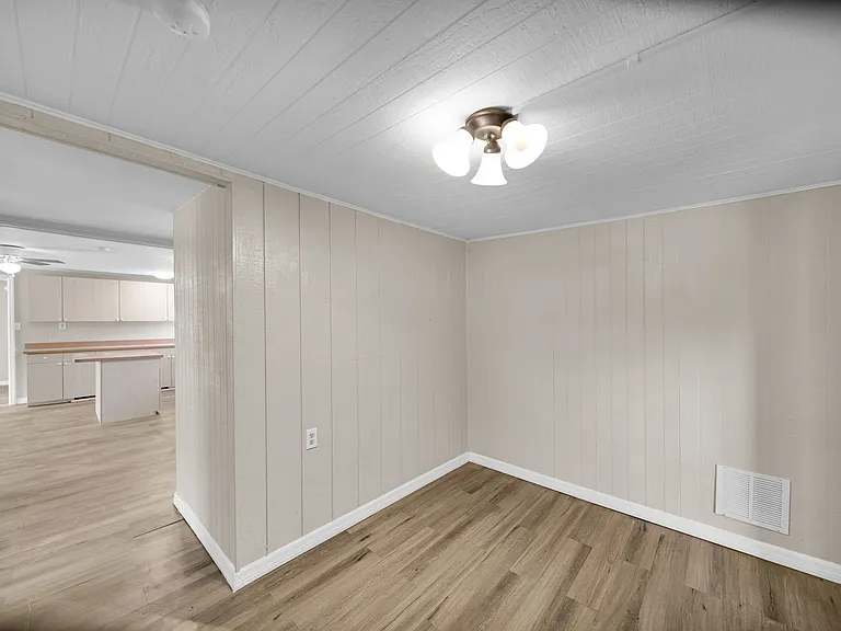2950 Packinghouse Rd — Photo 17