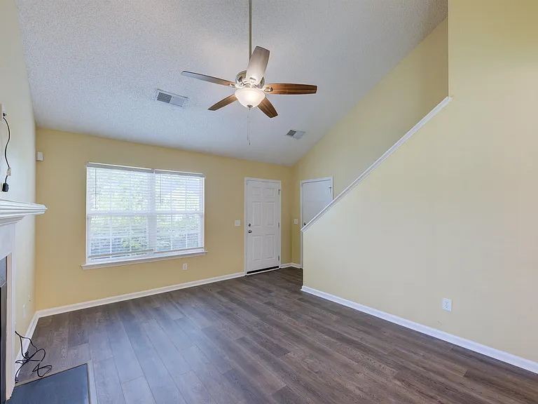 58 W Killian Station Ct — Photo 8