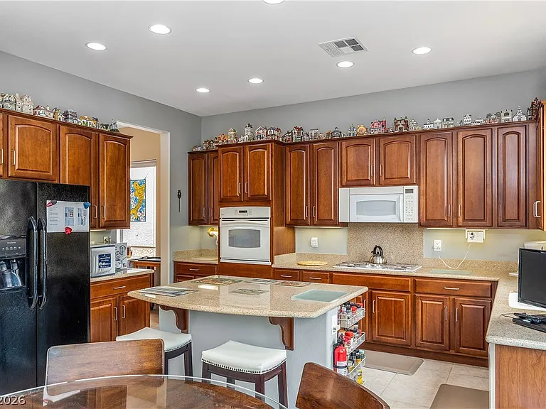 2611 Savannah Springs Ave — Photo 17