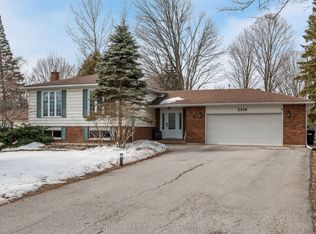 2218 Mildred Ave, Innisfil, ON L9S 2B9
