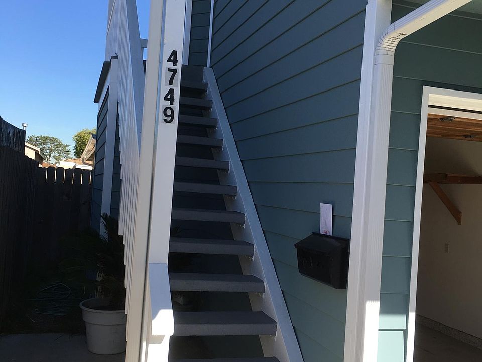 1st image of 4749 W 165th St