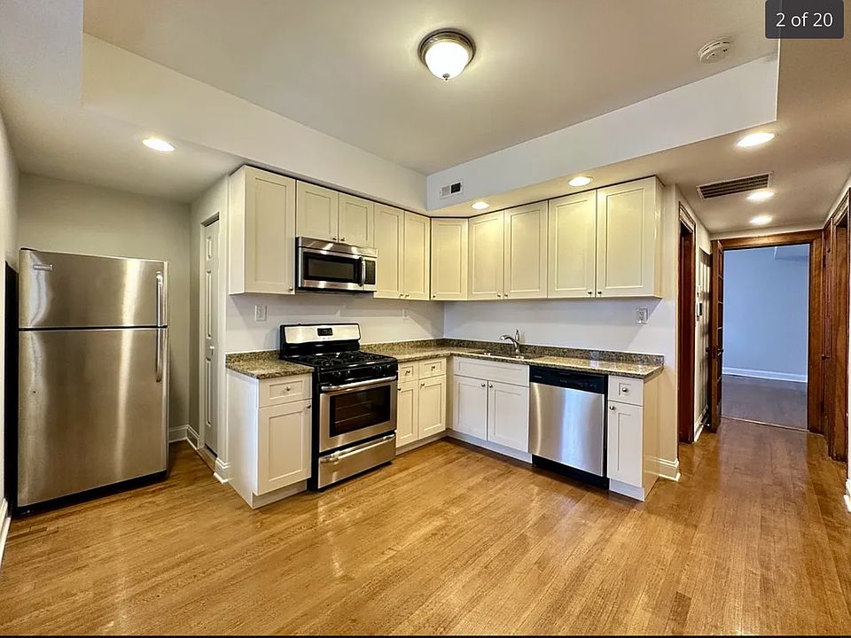 1st image of 3045 N Milwaukee Ave #2R