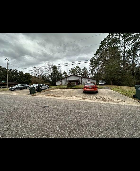 1st image of 1309 Jasma Ln APT D