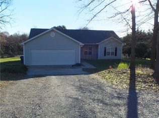 129 Dixon School Rd, Kings Mountain, NC 28086