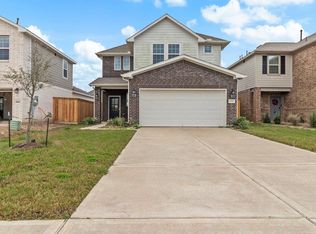 13201 Leisure Cove Dr, Texas City, TX 77568