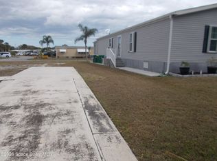 932 Fir St, Barefoot Bay, FL 32976