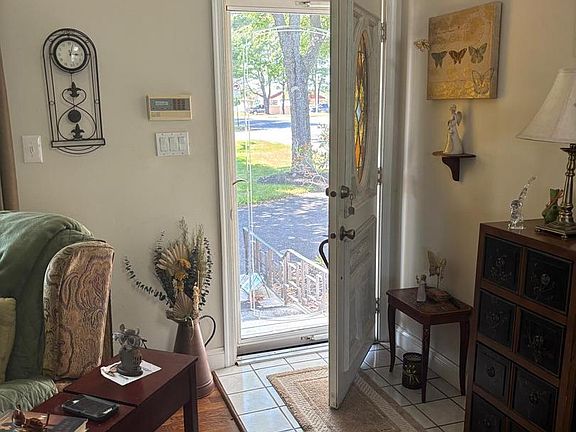4th image of 4647 Bensalem Blvd