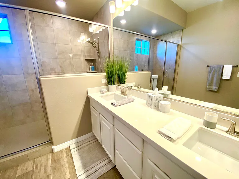 15550 S 5th Ave #252 — Photo 6