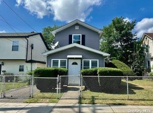 191 Yale St, Hempstead, NY 11550