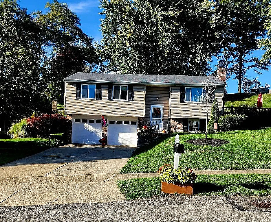 219 Baintree Rd photo 1