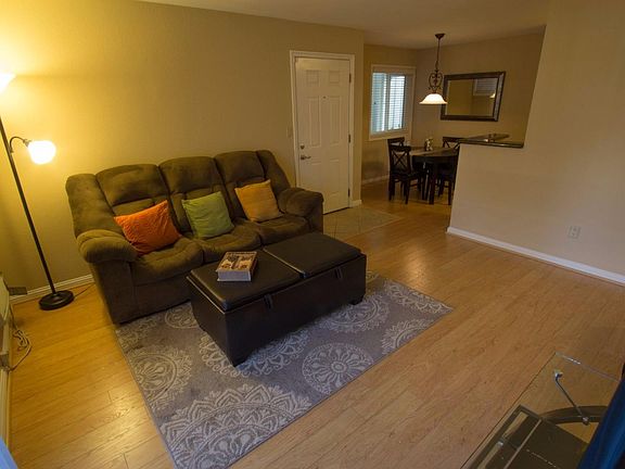 2nd image of 110 Monte Verano Ct