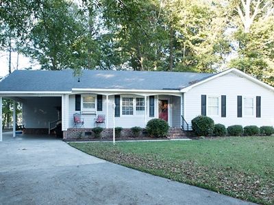 2638 Old English Ln, Kinston, NC, 28504
