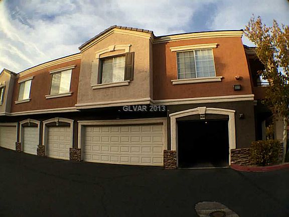 3rd image of 7704 Himalayas Ave Unit 202