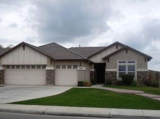 10625 Quiet Breeze Ln, Bakersfield, CA 93311