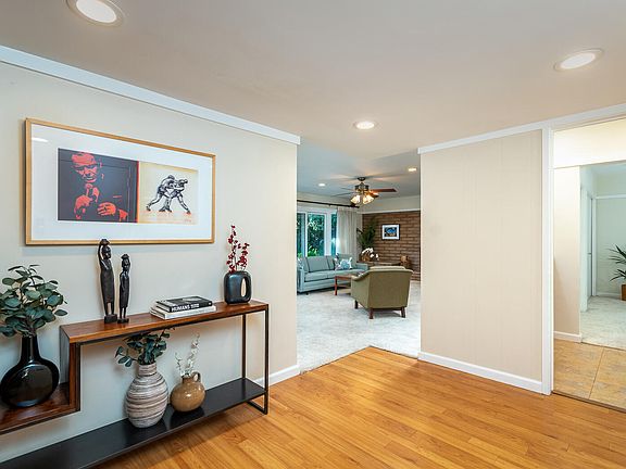 5th image of 3920 Altura Ave
