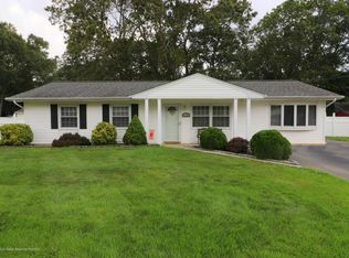 110 Sinclair Ave, Lanoka Harbor, NJ 08734