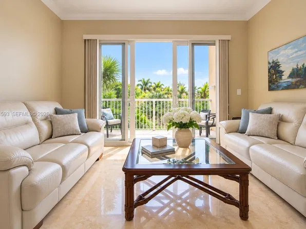 609 E Sheridan St APT 405, Dania Beach, FL 33004