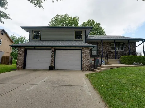 1211 N Davis Rd, Independence, MO 64056