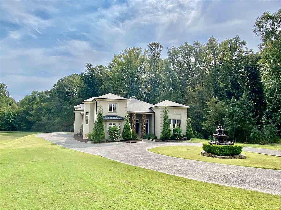 1st image of 380 Shady Oaks Dr