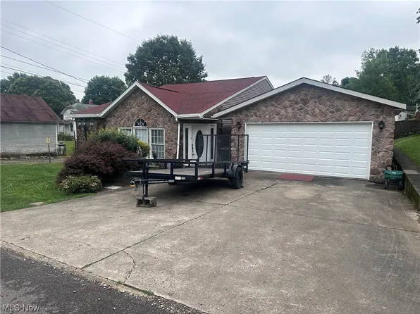 221 10th St, Malta, OH 43758