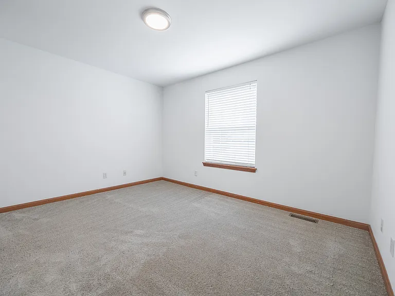 4650 Picadilly Cir — Photo 15