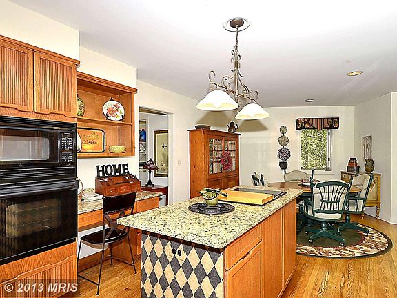 3rd image of 441 Braewood Way