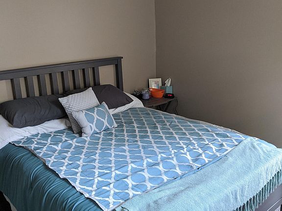 3rd image of 2060 Sutton Ave Ste 3