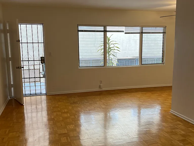 1030 N Stanley Ave #2 — Photo 6