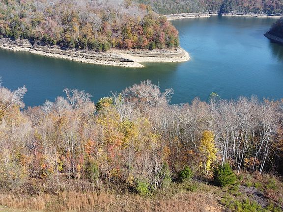5th image of 11 Twin Creek Est