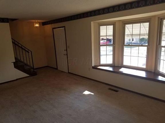 4th image of 740 Fleetrun Ave