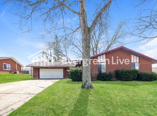 6556 Millhoff Dr, Huber Heights, OH 45424