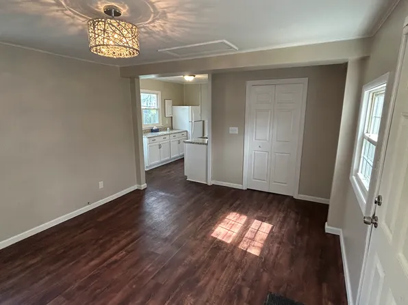 2026 Ada Ave SE, Warren, OH 44484