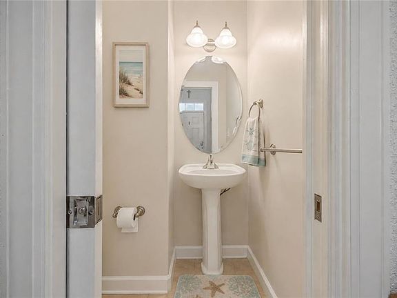 4th image of 1177 Treefern Dr