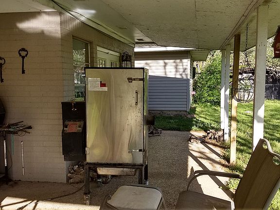 3rd image of 513 Kent Dr
