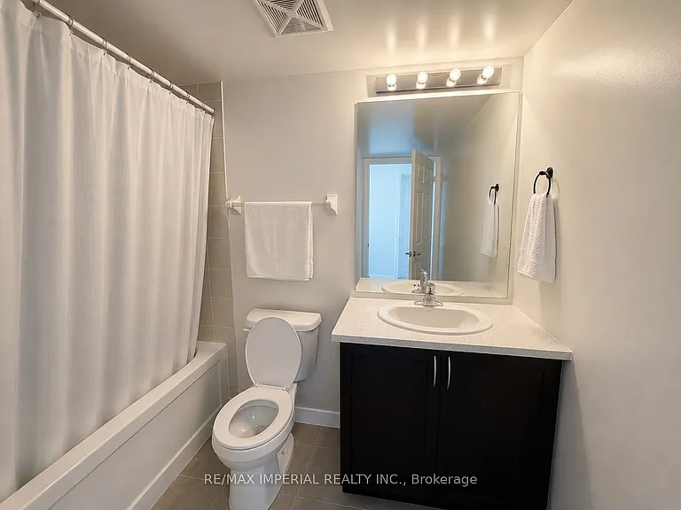 25 Lower Simcoe St #Penthouse 15 — Photo 18