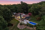 photo property thumbnail