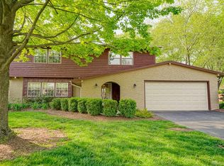 6290 Henshire Ct, Dayton, OH 45459