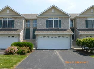 2492 Alpha Ct E, Dekalb, IL 60115