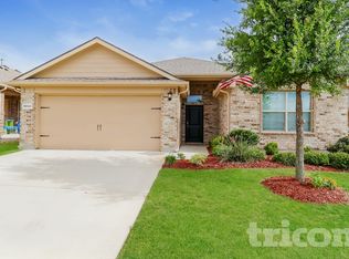 10020 Poinsett Way, Fort Worth, TX 76108
