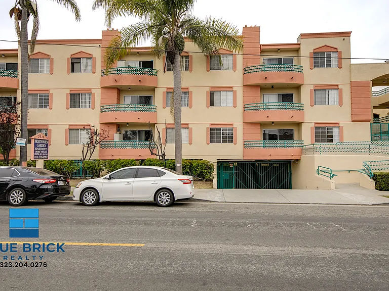 3775 Beethoven St — Photo 30