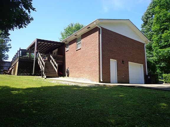 5th image of 809 Oakland Dr