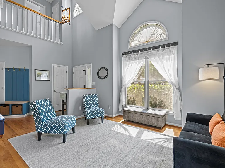 5807 Tahoe Dr — Photo 7