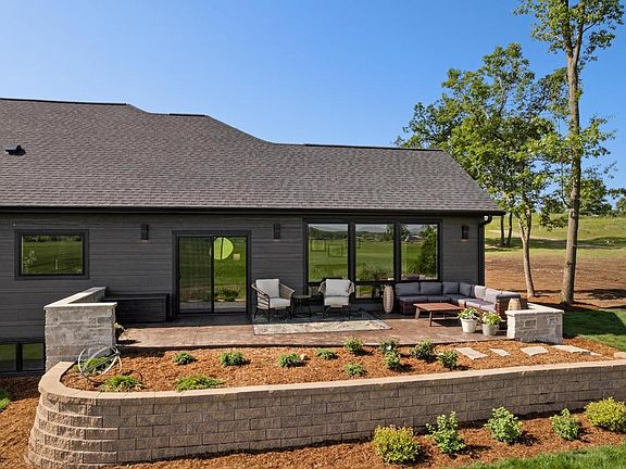 5th image of 405 Prairie View Drive