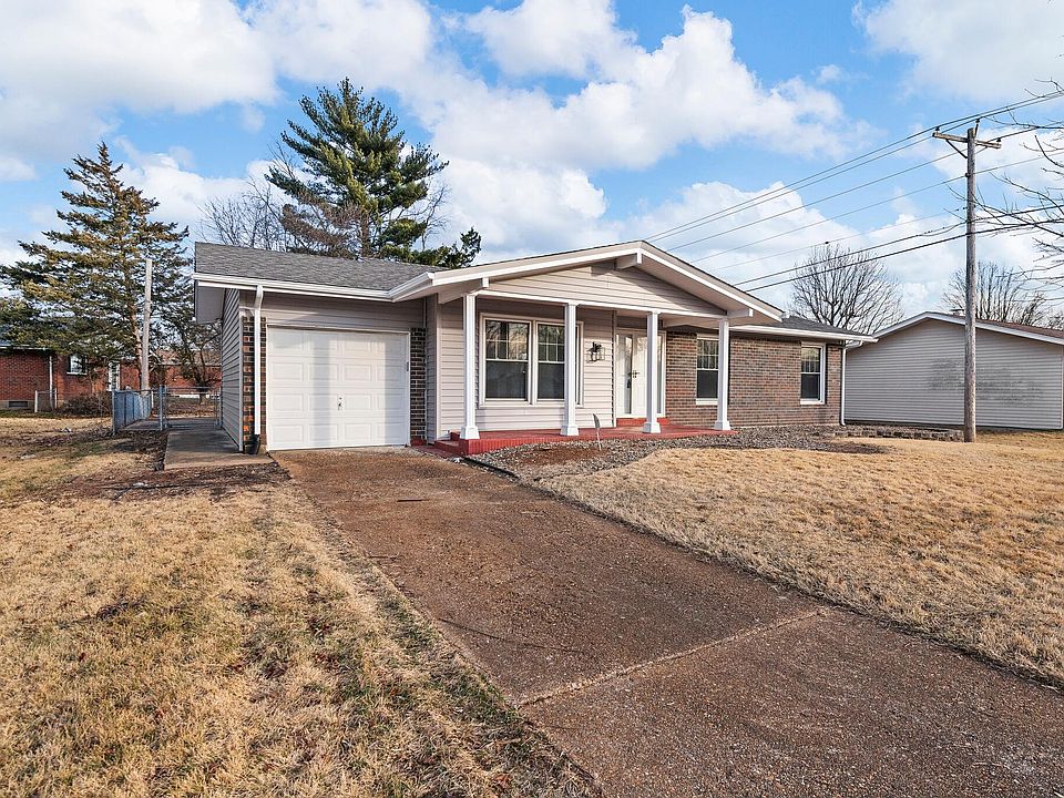 1st image of 3040 Hampshire Dr